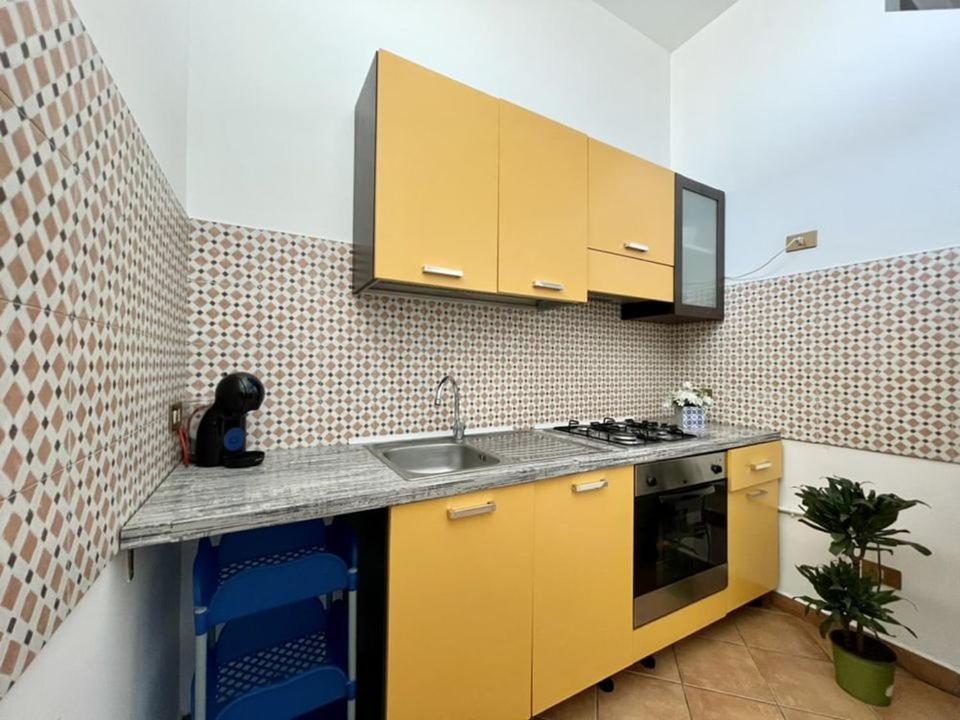 Apartment In The Center Terrasini Exterior foto